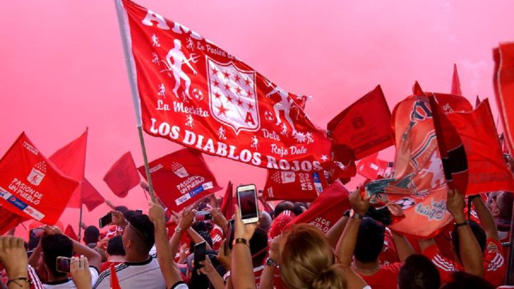 La hinchada del América de Cali es de las más grandes de Colombia